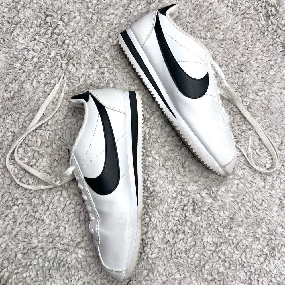 Women’s Nike Cortez Leather Shoes Sneakers